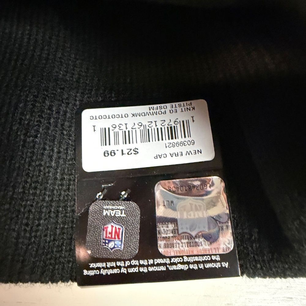 NWT New Era Pittsburgh Steelers Knit Hat - Picture 3 of 3